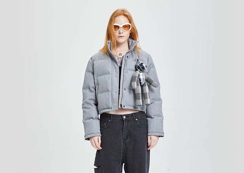 灰色熊猫玩偶羽绒服