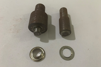 YLM12（内径0.8cm弧面鸡眼）