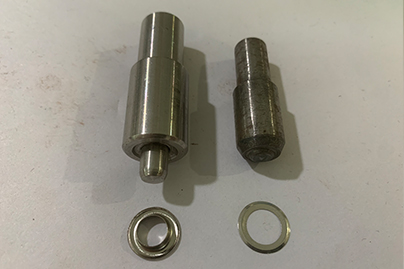 YLM17（内径0.7cm弧面鸡眼）