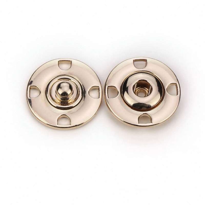 高端金属大衣按扣