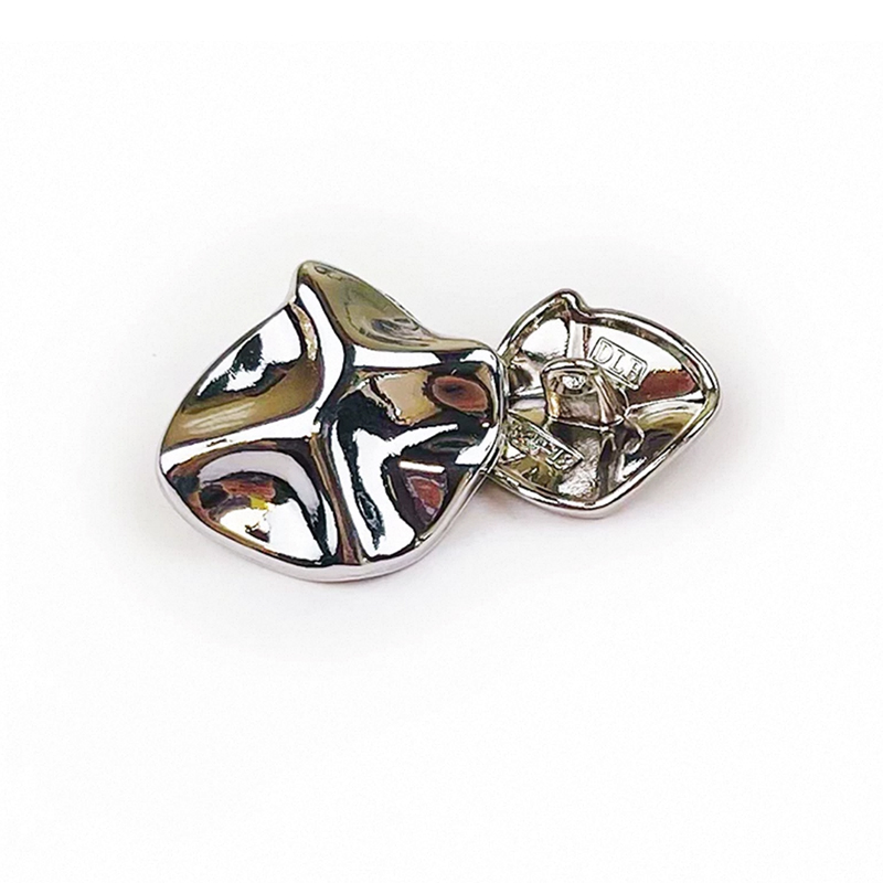 时尚不规则金属纽扣