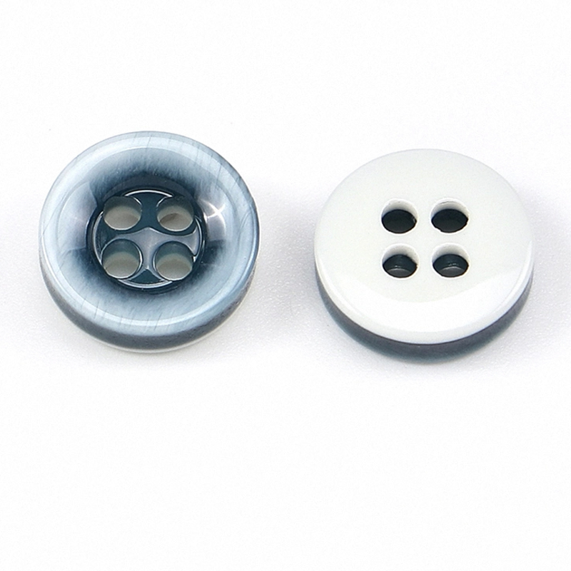 树脂圆形四眼衬衫扣