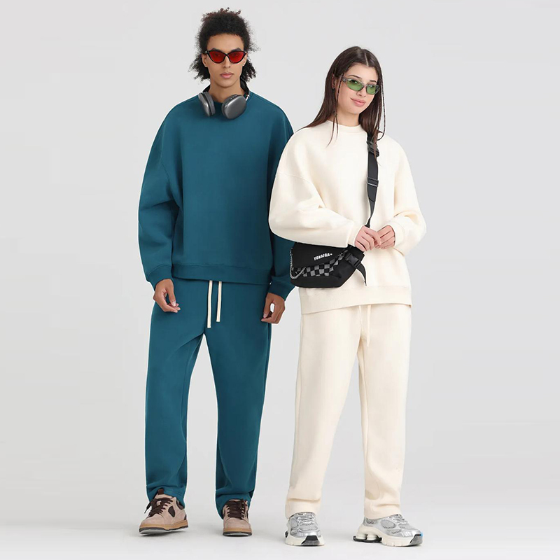 350克加绒圆领宽松卫衣