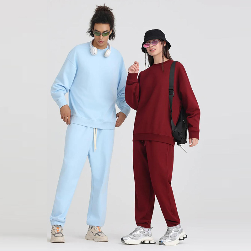 430克浅绒毛圈圆领卫衣